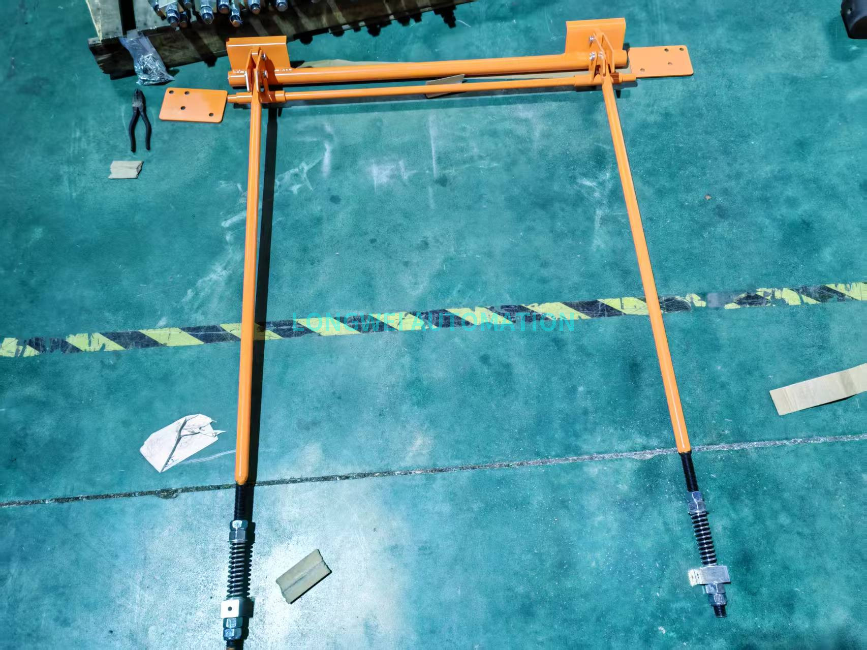 パレットフローラックシステム用モジュール式重力ローラーコンベヤ