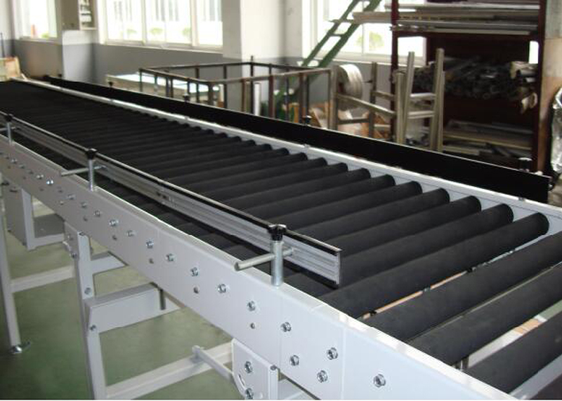 シングスプロケット蓄積ローラー