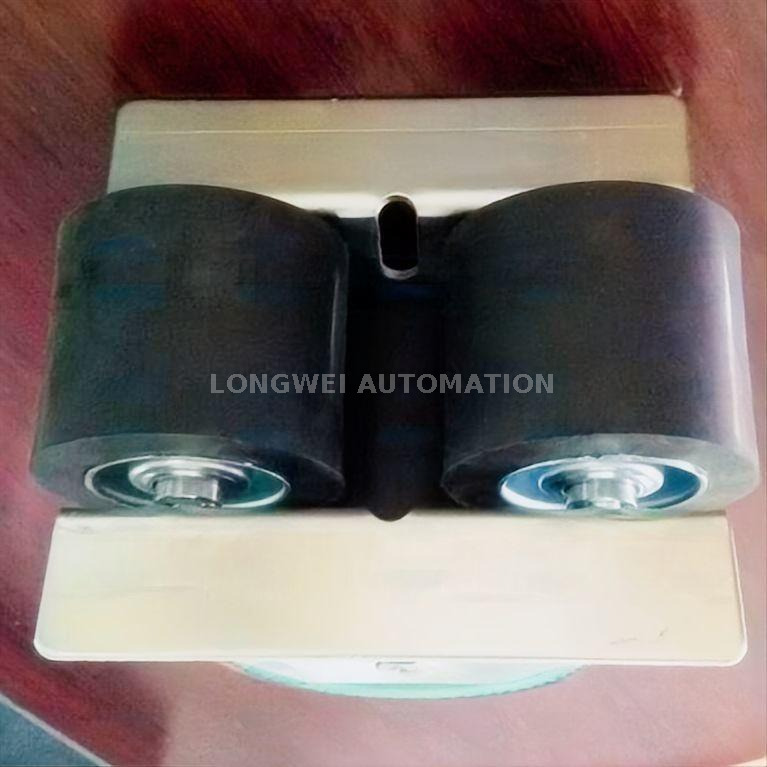 ヨーロッパ/オーストラリアの標準パレット用のドロップイン外部ブレーキ ローラー