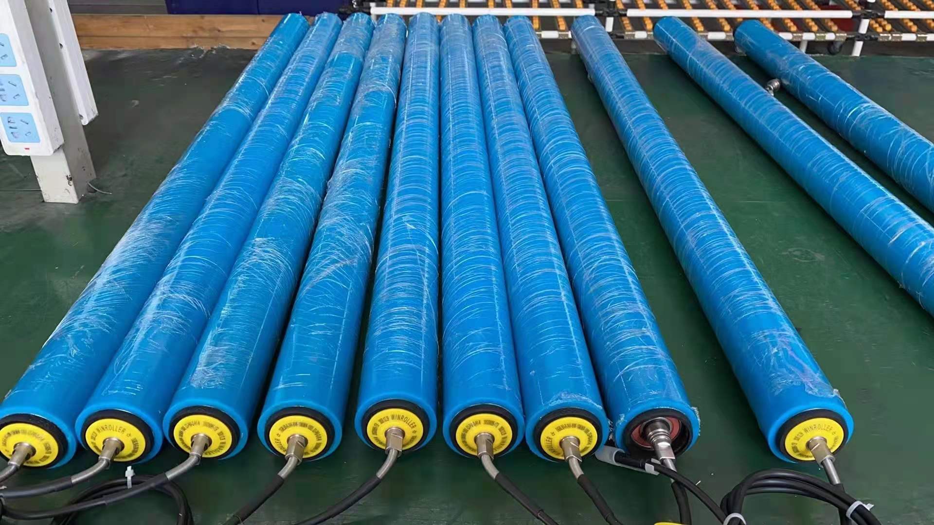 PUコーティング付きポリ-Vプーリーダイレクト電流スチールモーター駆動ローラー