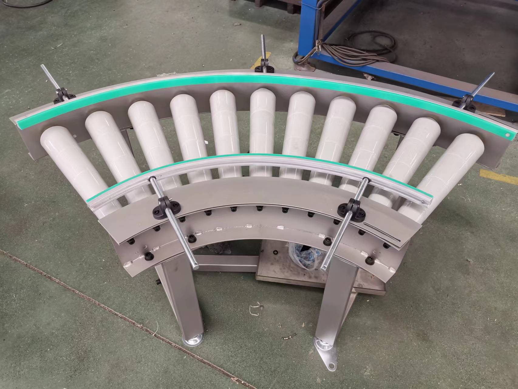 カーブモーター駆動ローラーコンベア